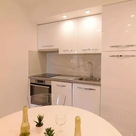 Appartement Beachfront In 55401
